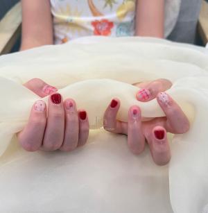 REN NAIL - Painted Nail Design