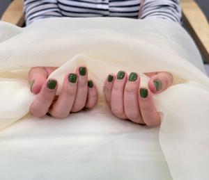 REN NAIL - Painted Nail Design